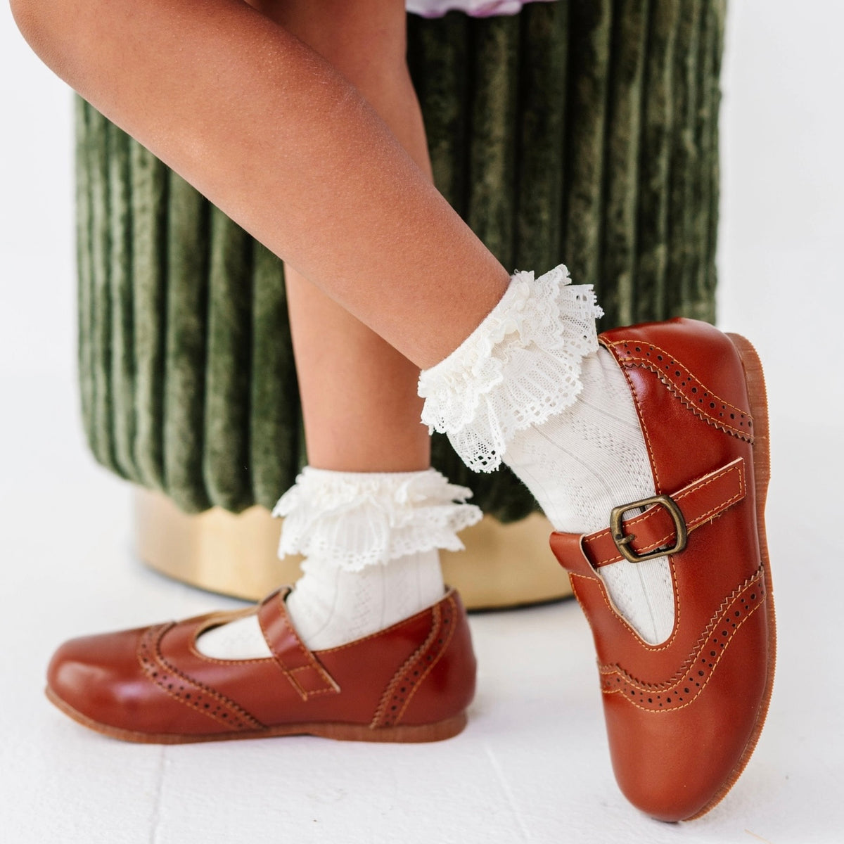 Lace Bobby Socks - Ivory