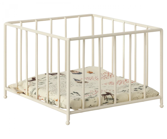 Maileg Playpen