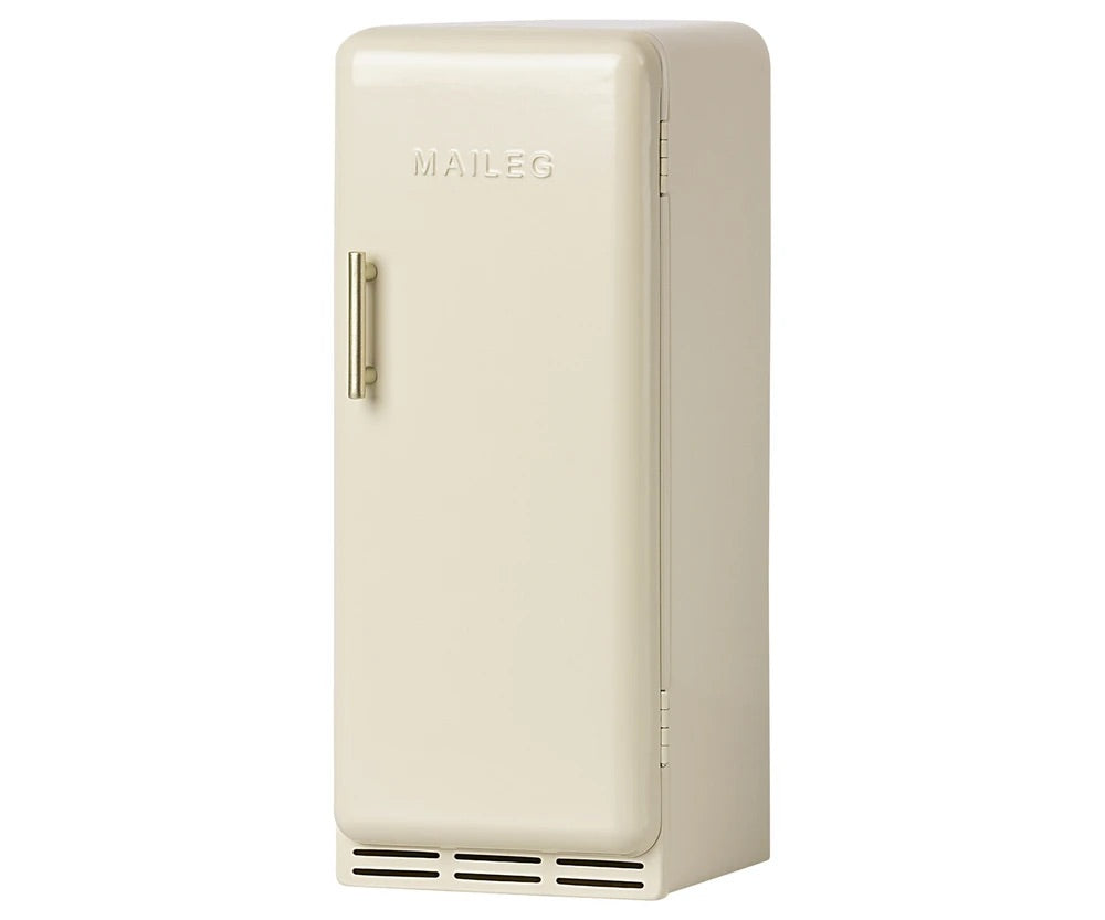 Maileg Fridge